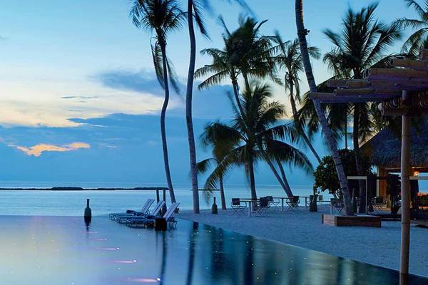 Avi Pool Bar Sunset | Velaa Private Island Maldives