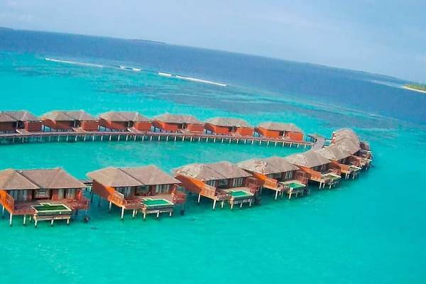 Drohnenaufnahme Water Villas, Noku Maldives