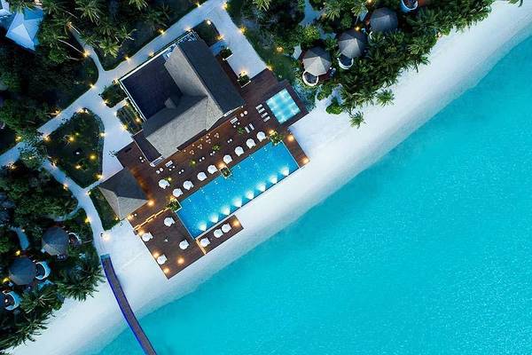 Pool, Mercure Maldives Kooddoo Resort