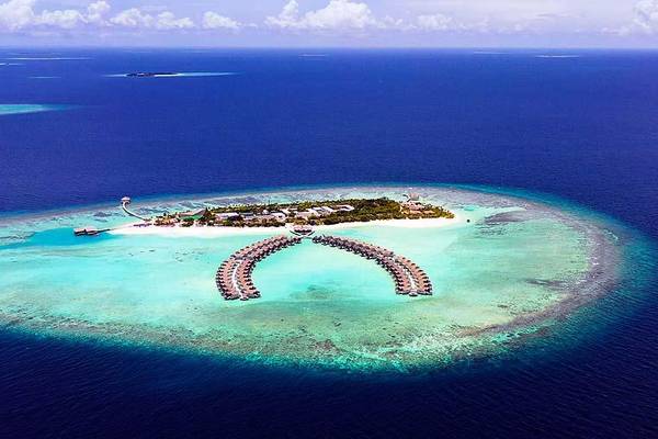 Kuredhivaru Resort & Spa