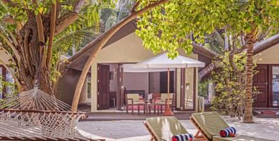 Terasse, Deluxe Beach Villa | Adaaran Select Hudhuranfushi