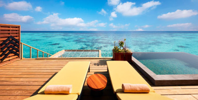 Terasse, Overwater Pool Suite | Amari Havodda, Malediven
